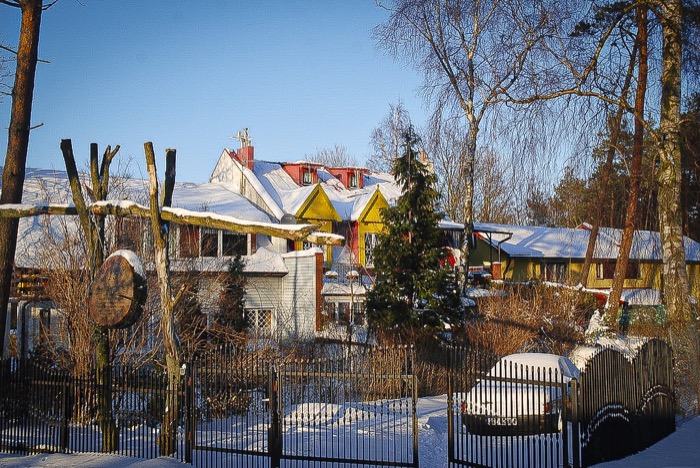 Wygodne łóżko w apartamencie nad Bałtykiem w Jarosławcu